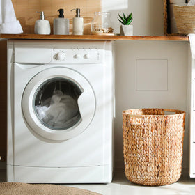 Envisivent Magnetic Flush Mount Access Panel, 8' x 8' (Drywall Opening)